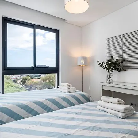 Location - With Pool Apartment Funchal (Madeira)