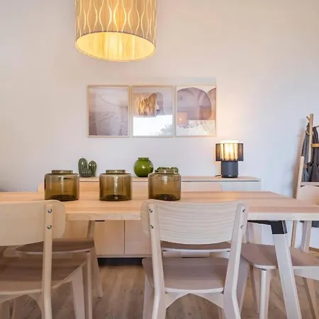 Location - With Pool