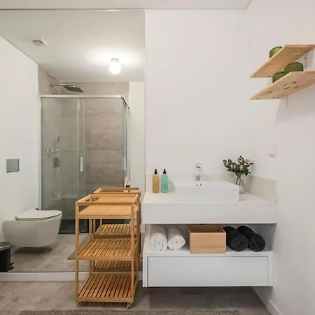 Location - With Pool Appartement