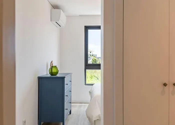 Location - With Pool فونشال