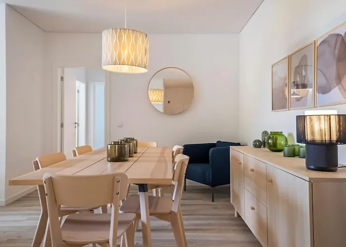 Location - With Pool * فونشال