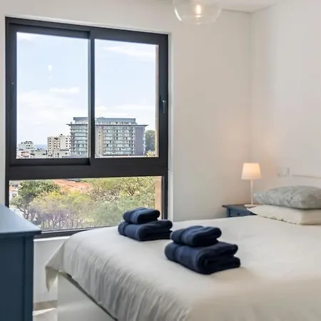 Location - With Pool