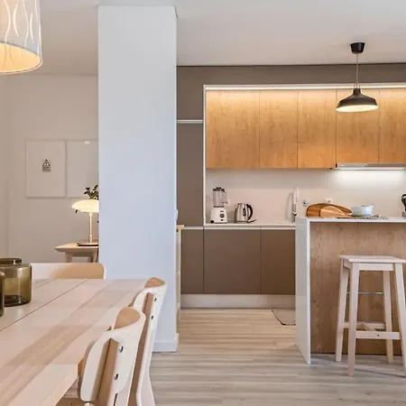 Location - With Pool * Funchal