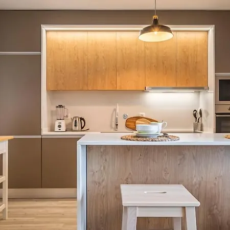 Location - With Pool Daire